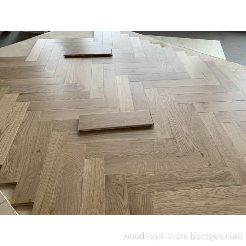 European chevron oak engineered wood flooring